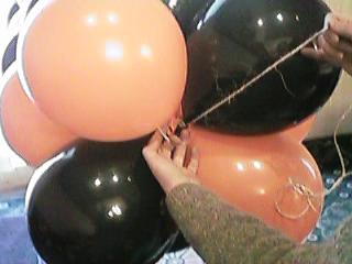 spiral9.jpg (12023 bytes)